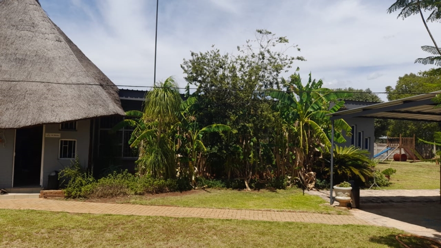 3 Bedroom Property for Sale in Hartbeesfontein North West